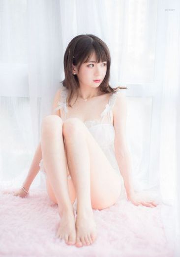 日韩肉丝美女波多野结衣_免费在线观看