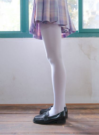 姑娘8完整版《在线观看》_蓝光完整在线观看