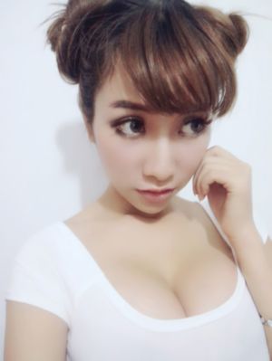 国产美女A片_BD韩语高清免费观看
