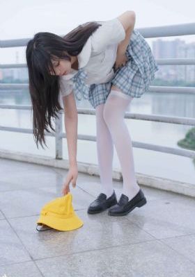 秀色虐杀献乳_国产剧HD高清在线观看