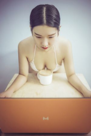 野花视频手机观看_蓝光超清免费观看