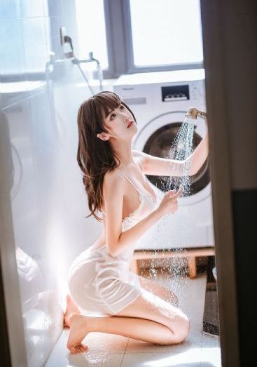 伊人成人久久_BDHD高清在线观看