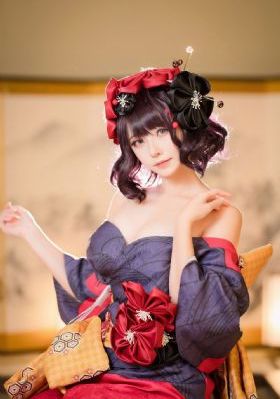从领口偷看女同学的奶头_DVD免费在线观看